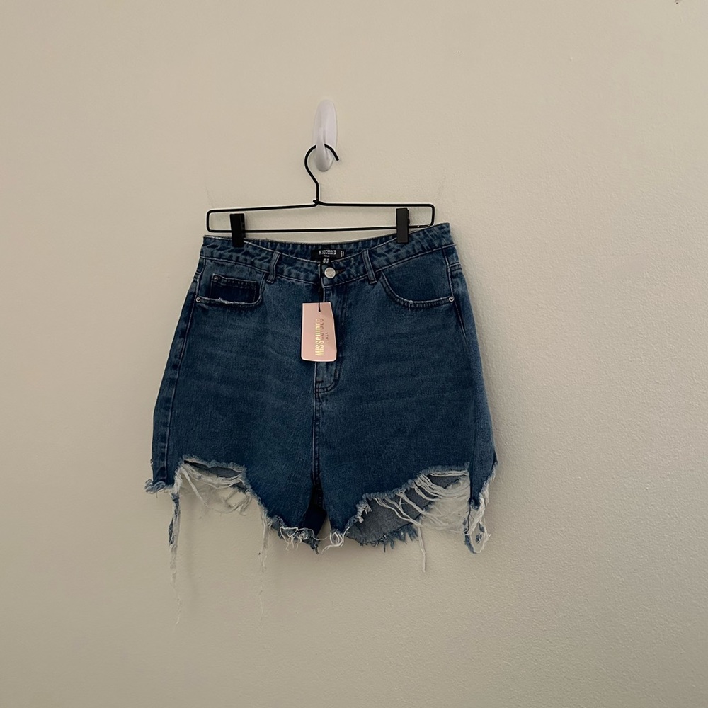 NWT Missguided Extreme Ripped Recycled Denim Shorts Size 10